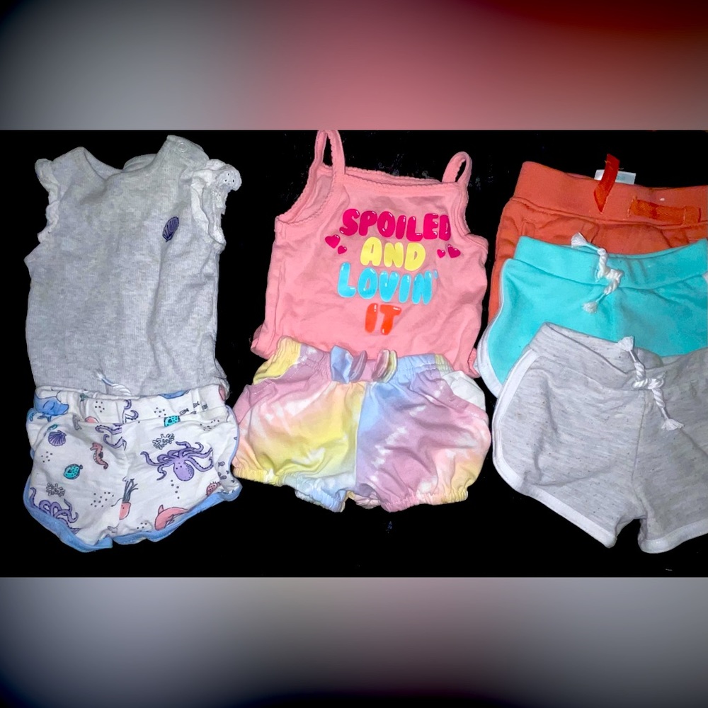 Bundle of two outfits & three pairs of shorts baby girl 0-3 months worn once